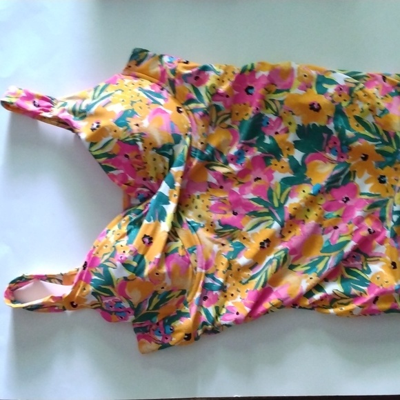 NWT Anne Cole Swim Top Orange and Pink Floral